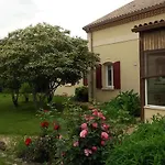 Afrika Du Queyroux 3*