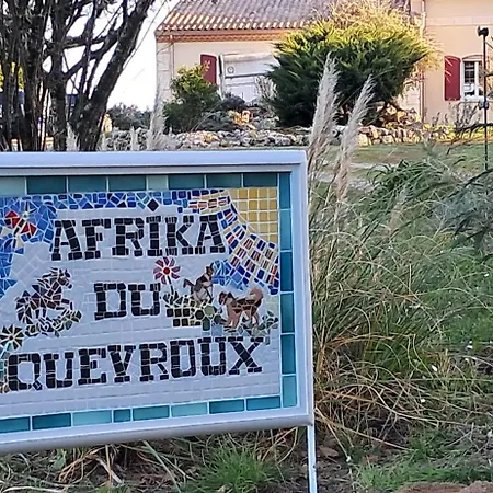 Casa de hóspedes MAISON d'Hôtes AFRIKA du QUEYROUX , petit gite en campagne proche BERGERAC, 1 seul animal accepté sur demande